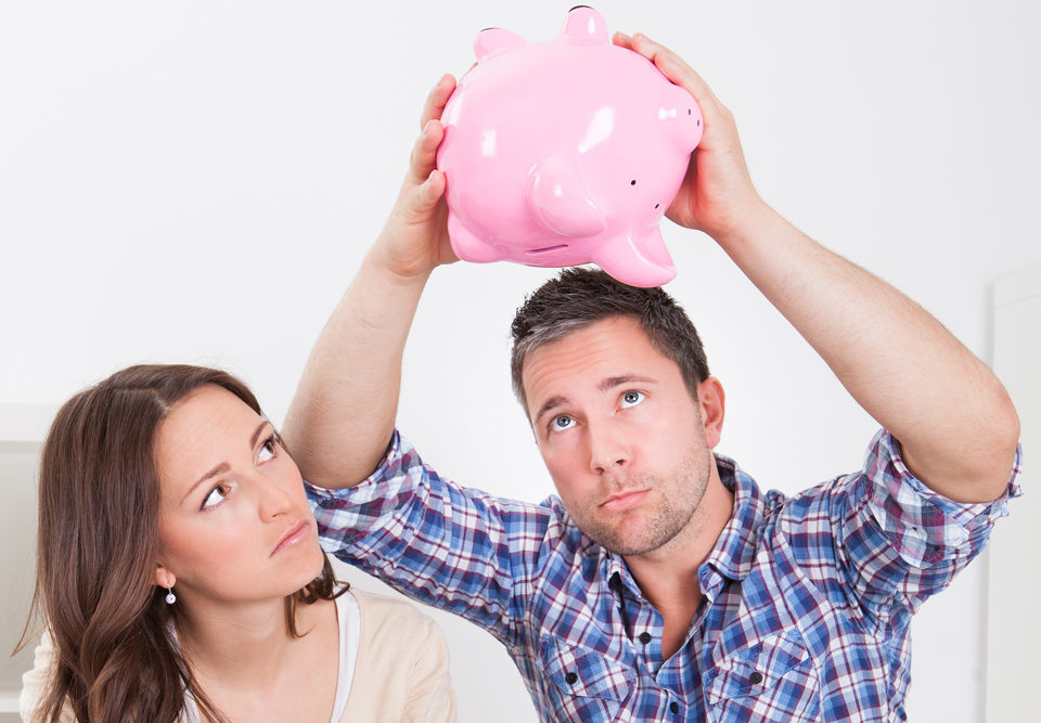 Couple looking to sell annuity settlements for cash